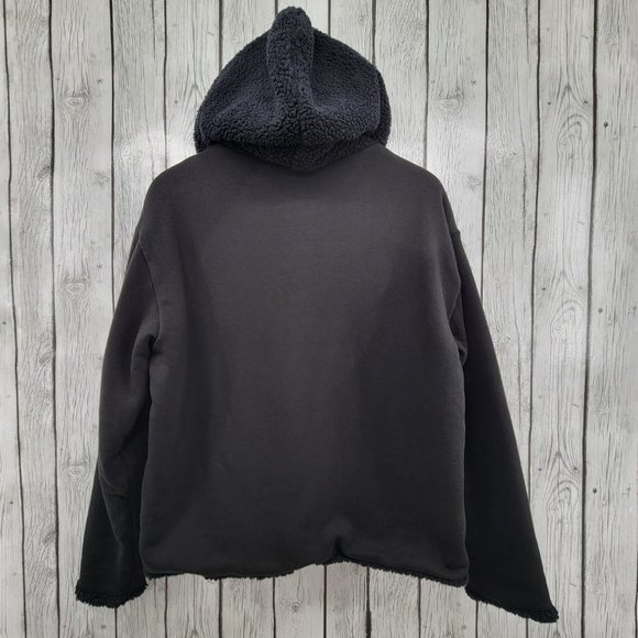 PINK Victoria's Secret Reversible Jacket - Picture 2 of 10